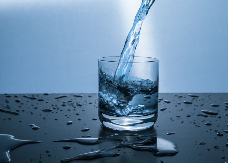 Cómo ahorrar agua en casa: cambios que reducen la factura desde el primer mes